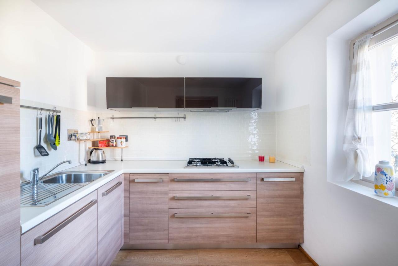 Ferienwohnung La Finestra Sulle Langhe - M3Langhe Cherasco Exterior foto