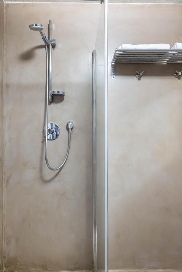 Ferienwohnung La Finestra Sulle Langhe - M3Langhe Cherasco Exterior foto