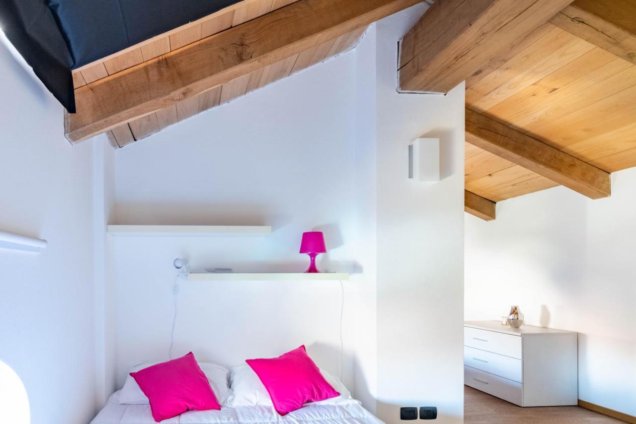 Ferienwohnung La Finestra Sulle Langhe - M3Langhe Cherasco Exterior foto