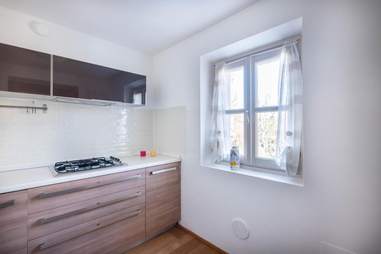 Ferienwohnung La Finestra Sulle Langhe - M3Langhe Cherasco Exterior foto