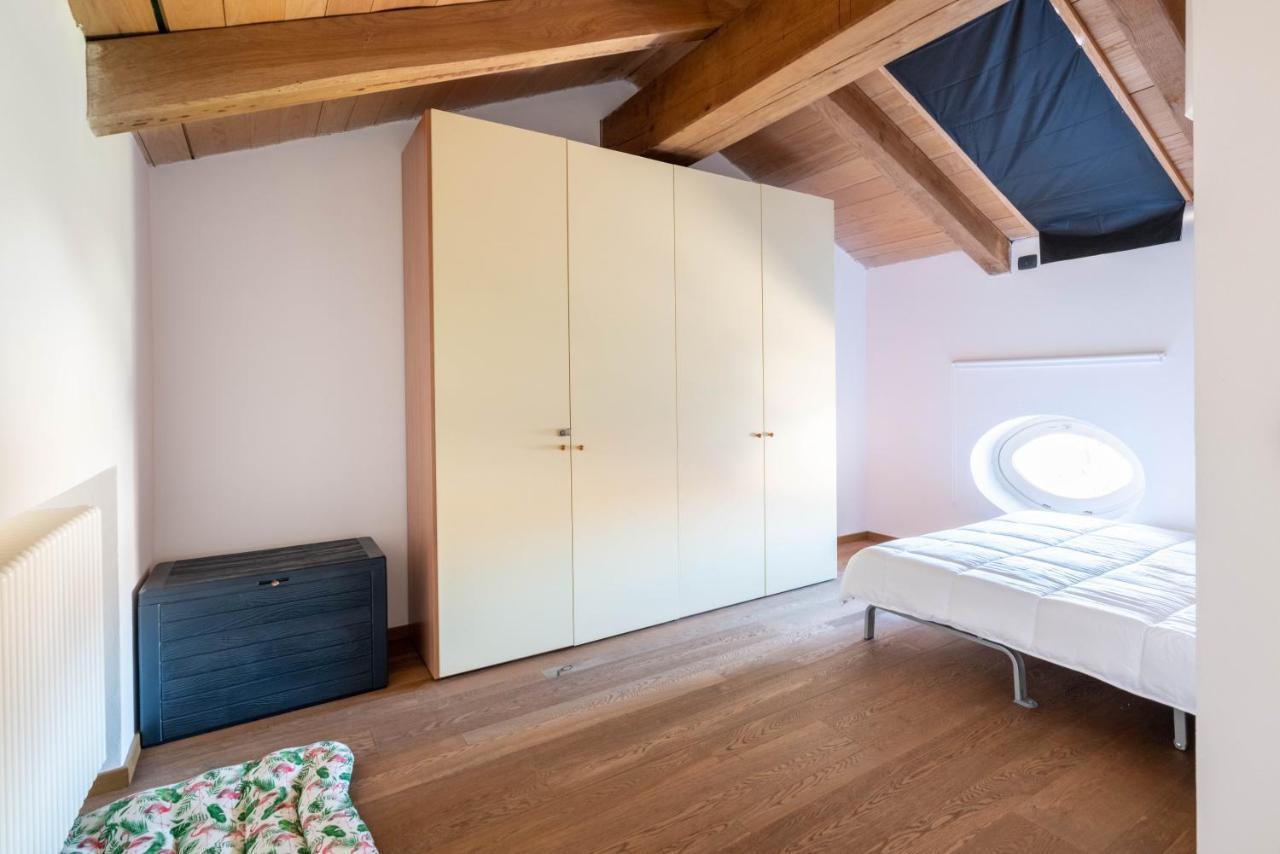 Ferienwohnung La Finestra Sulle Langhe - M3Langhe Cherasco Exterior foto