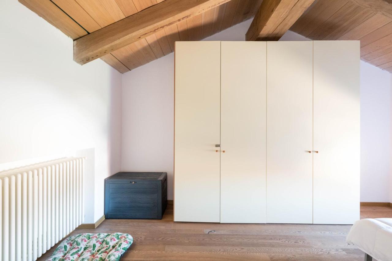 Ferienwohnung La Finestra Sulle Langhe - M3Langhe Cherasco Exterior foto